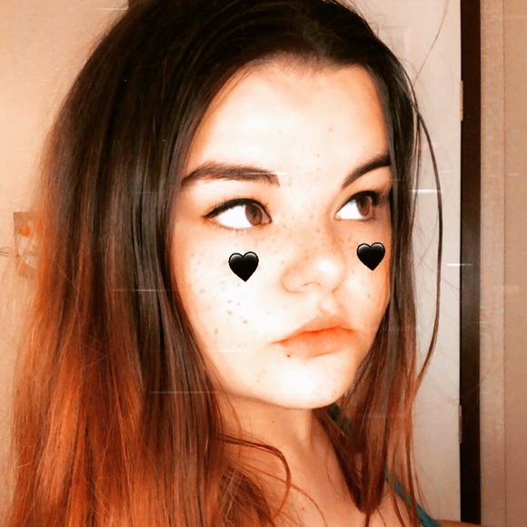 Meet your Posher, Kelsie - Picture 1 of 1